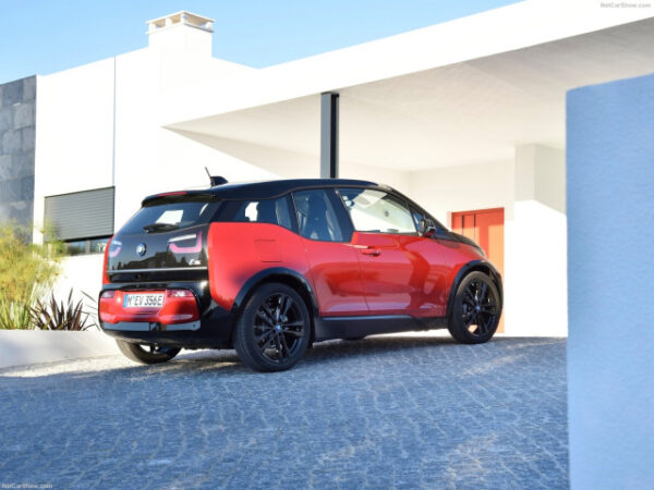 2024 BMW I3