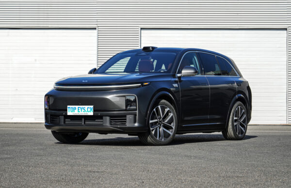 2023 Lxiang L7