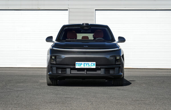 2023 Lxiang L7