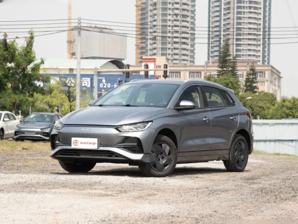 2023 BYD E2