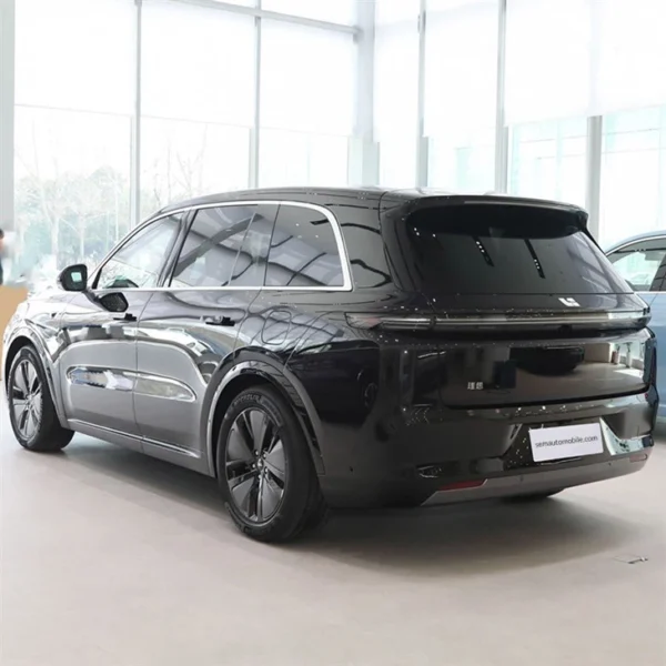 2023 Lxiang L8